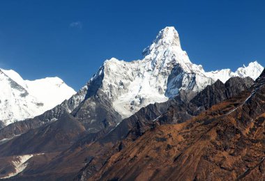 Görünümünü Ama Dablam Everest saha kampı giderken