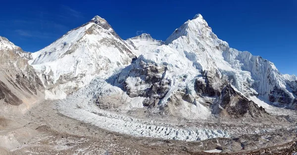 Mount Everest, Lhotse och nuptse — Stockfoto