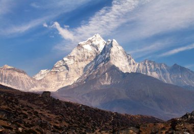 Ama Dablam Everest Dağı'nın saha kampı giderken mount
