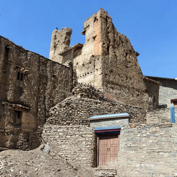 Aldeia de Jharkot, circuito redondo Annapurna trilha de trekking — Fotografia de Stock