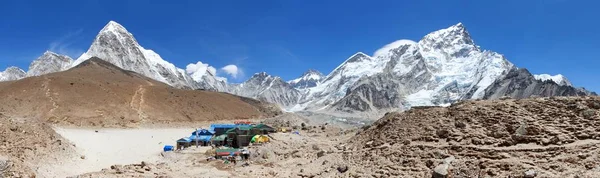 Gorak shep village an sherpas, Mount kala patthar — Stockfoto