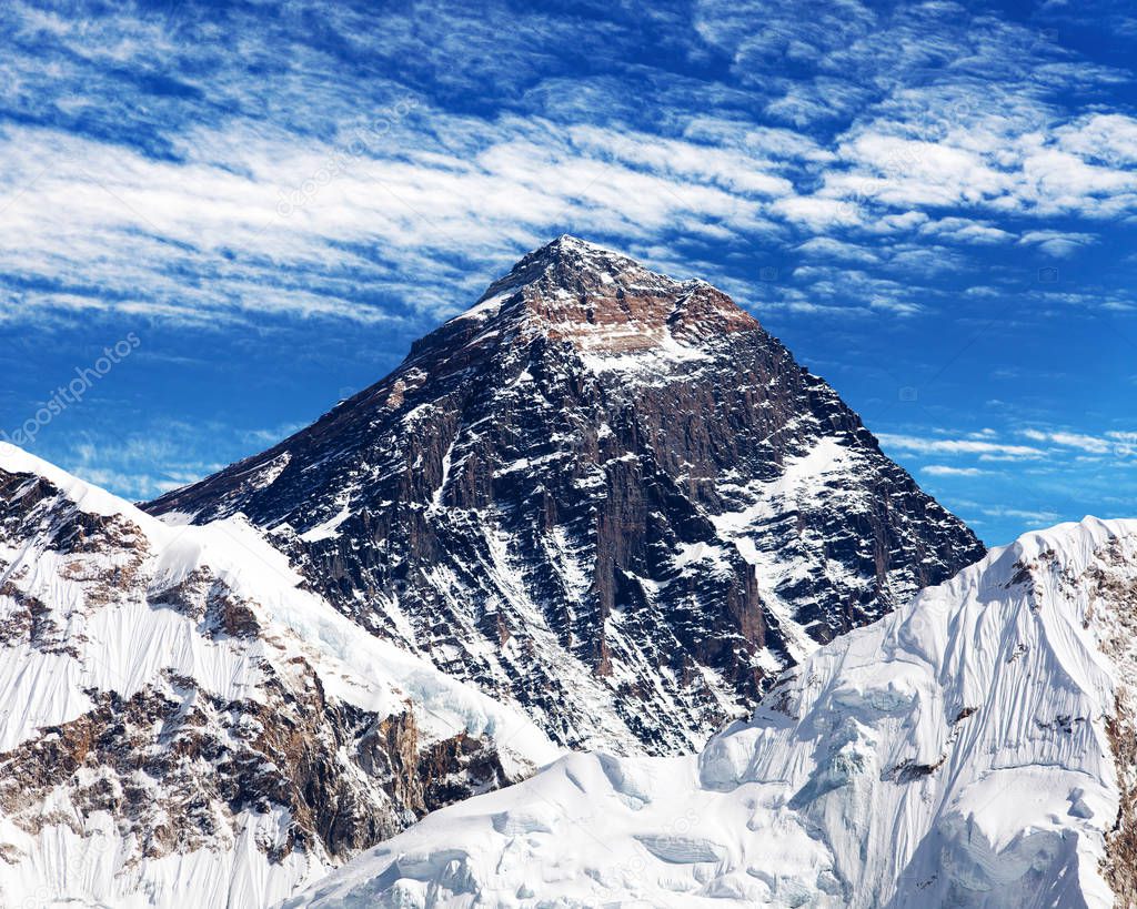 Mount Everest with clouds from Kala Patthar