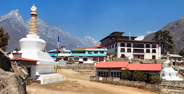 Tengboche kloster, das beste kloster im khumbu-tal — Stockfoto