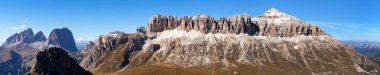 Sella Gruppe ve Piz Boe, Dolomites dağlar, İtalya