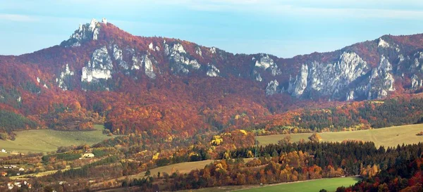 Sulov rockies - sulovske skaly - Eslováquia — Fotografia de Stock