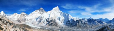 Everest Dağı ve Khumbu buzul panorama