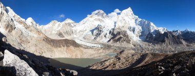 Everest Dağı günbatımı Panoramalı Oda