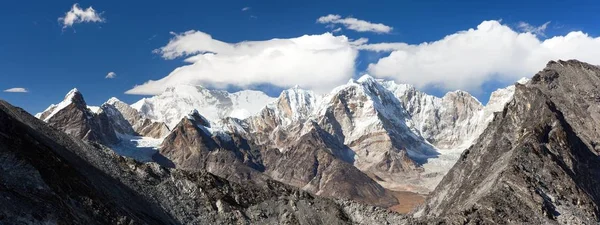 Vista del monte Cho Oyu, Nepal Himalaya —  Fotos de Stock