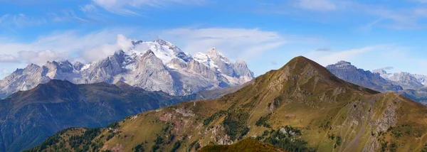 Blick auf den Berg Marmolada — Stockfoto
