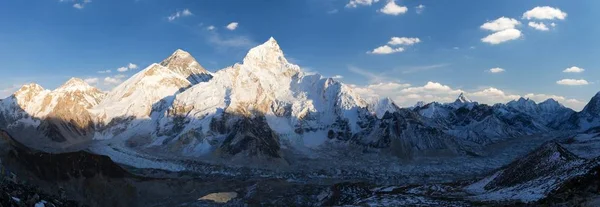 Mount Everest Abend Sonnenuntergang Panoramablick — Stockfoto