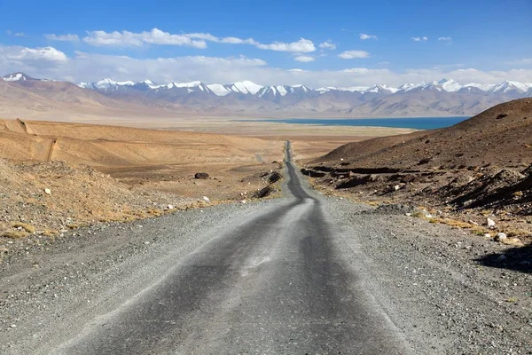 Autopista Pamir Pamirskij Trakt Lago Karakul Tayikistán Paisaje Alrededor Carretera —  Fotos de Stock