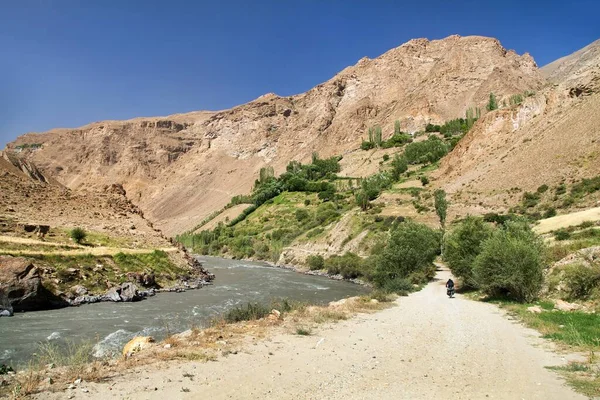 Estrada Pamir M41 Estrada Internacional Trakt Pamirskij Rio Panj Montanhas — Fotografia de Stock