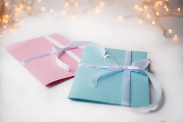 Close up of two greeting cards — Stock Photo, Image