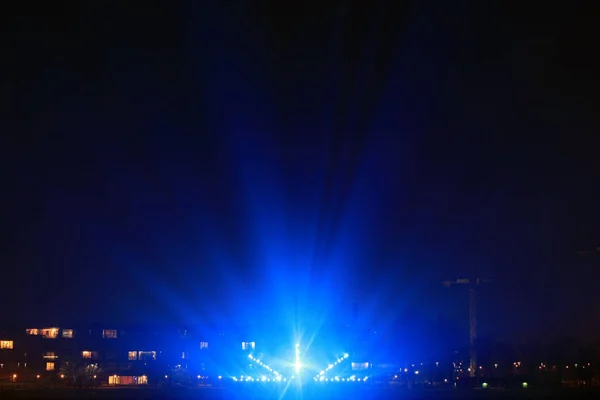 Fasci di luce sul lungomare — Foto Stock