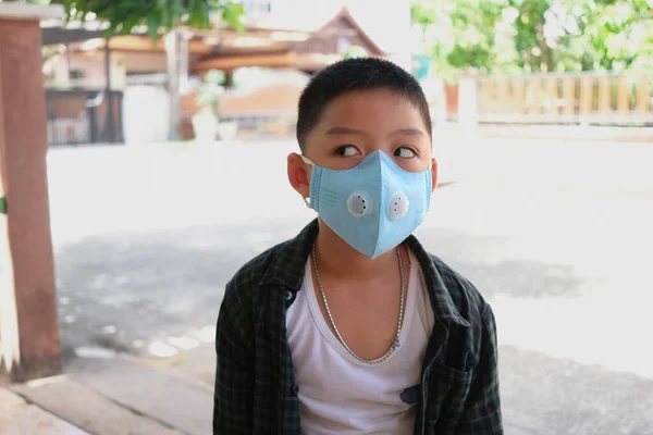 Boy Wear Purely Pollution Air Mask Protect Corona Virus Covid — Stock Photo, Image