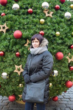 Prag Eski Şehir Meydanı'nda güzel kadın