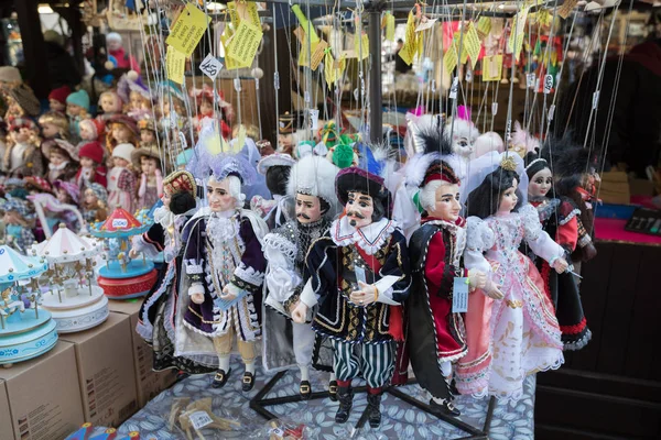 Souvenirladen auf dem berühmten Havelmarkt in der ersten Adventwoche — Stockfoto