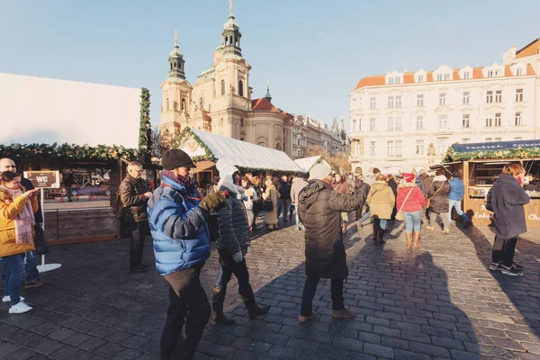 Christmas market at Old Town Square in Prague — Stock Photo, Image