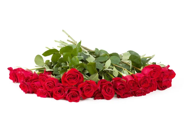鲜艳的红玫瑰，孤立的花束 — 图库照片