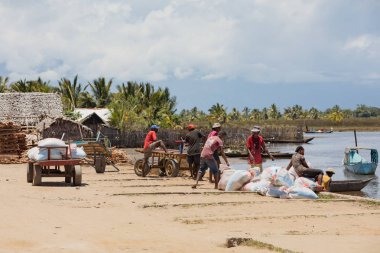 Madagaskar günlük yaşamda Malagasy halklar