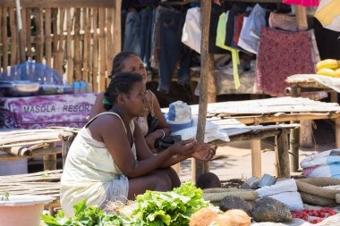 Madagaskar Market'te Madagaskarlı halklar