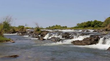 Popa su düşüyor, Namibya, Afrika vahşi manzara