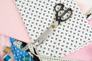 Pamuk Kumaş malzeme ve terzi ölçüm bandı