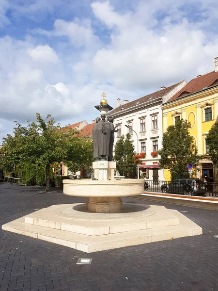 Historisk byggnad i centrum av Sopron — Stockfoto