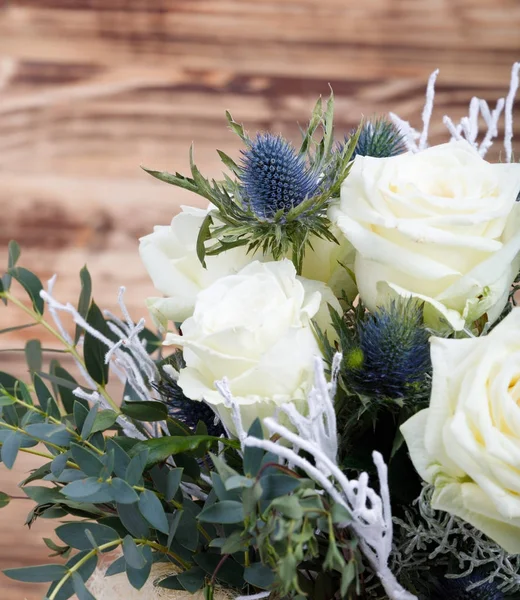 Bouquet of fresh white yellow roses — Stock Photo, Image