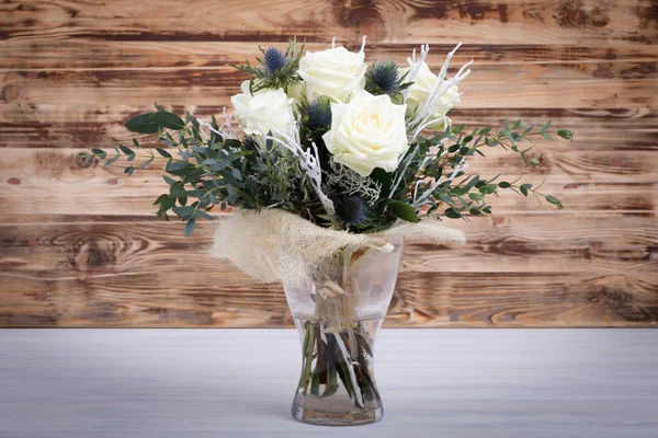 Bouquet of fresh white yellow roses — Stock Photo, Image