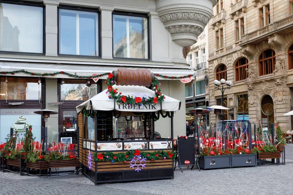 Famous advent Christmas market at Wenceslas square — Stock Photo, Image