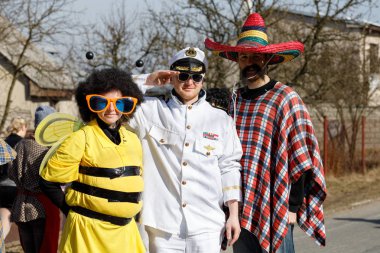 Geleneksel Masopust karnaval insanlar katılmak