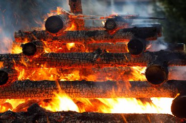 büyük yangın, Cadılar burning
