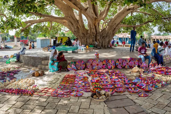 Mercado callejero en el centro de Aksum, Etiopía África — Foto de Stock