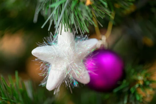 Violet Decorated christmas tree — Stock Photo, Image