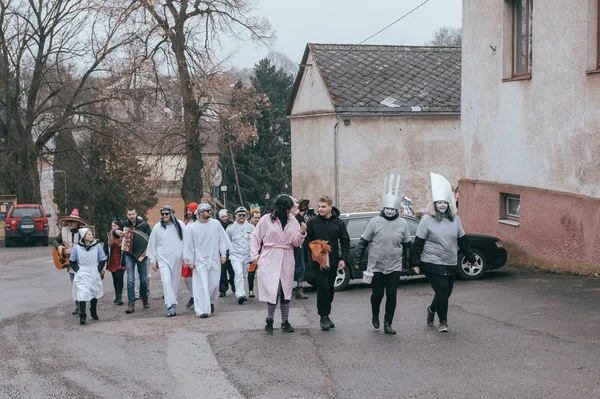 People attend the Slavic Carnival Masopust — 스톡 사진