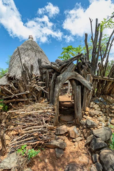 Desa bertembok fantastis Konso, Ethiopia — Stok Foto