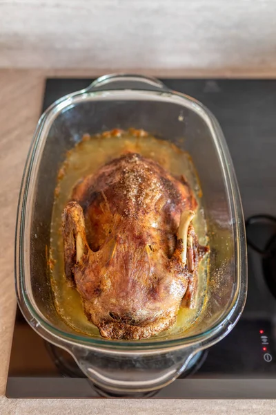 Homemade Roasting Duck Oven Crispy Whole Roast Duck — Stock Photo, Image