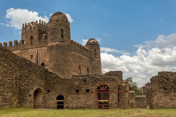 Ερείπια Του Fasil Ghebbi Βασιλικό Κάστρο Φρούριο Της Πόλης Στο — Φωτογραφία Αρχείου