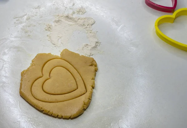 ハートの形から抽出したバレンタインクッキーです — ストック写真