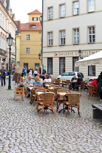 Praga República Checa Mayo 2017 Los Turistas Hacen Una Foto — Foto de Stock