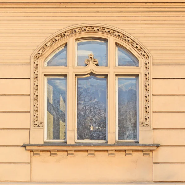 Ventana Edificio Antiguo Praga 2018 —  Fotos de Stock