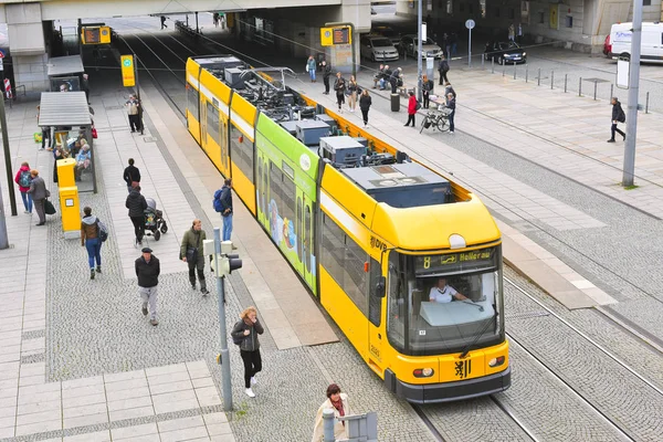 Dresden Förbundsrepubliken Tyskland Oktober 2019 Spårvagn Gatorna Staden — Stockfoto
