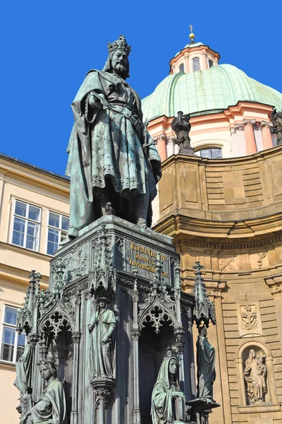 Prague República Checa Maio 2018 Monumento Imperador Carlos Praça Perto — Fotografia de Stock