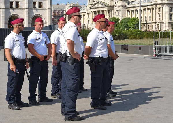 Budapest Ungern Juli 2019 Anställda Vid Polisen Torget — Stockfoto