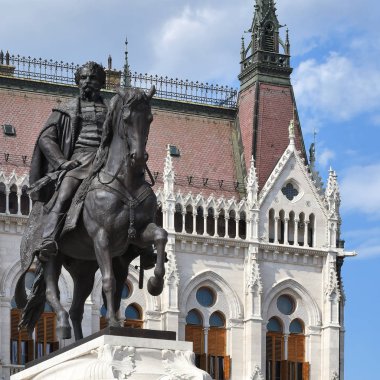 Budapeşte, Macaristan, - 6 Temmuz 2019: Gyula Andrassy Heykeli.