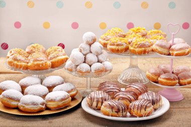 Donuts kek yağ Perşembe farklı türleri
