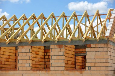Ahşap çerçeve truss sistem çatı Binası