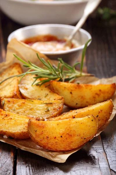 Barbekü sosu Fırında patates