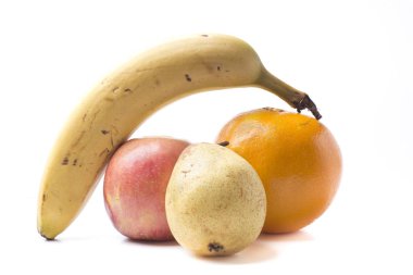 çeşitli taze meyveler